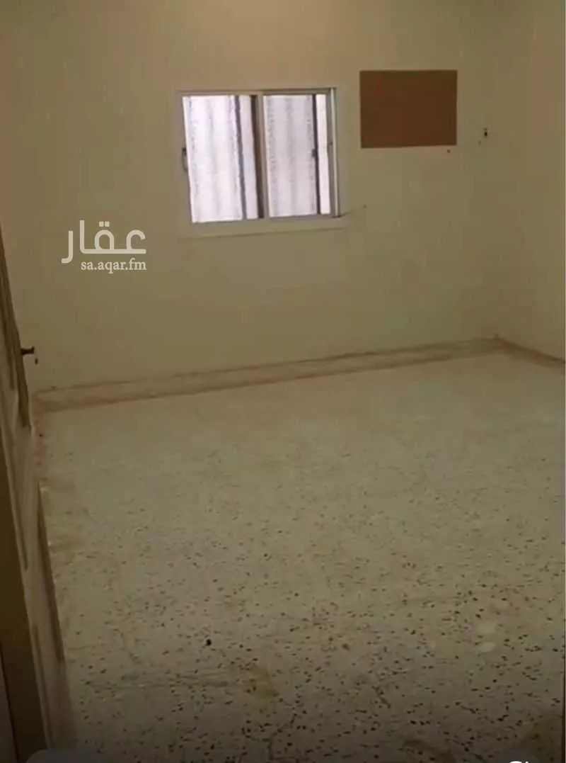 شقة في نخب