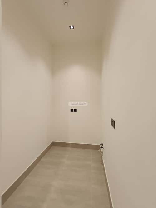 4 bedroom apartment in Al Yarmouk, Riyadh 17