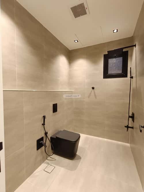 4 bedroom apartment in Al Yarmouk, Riyadh 3