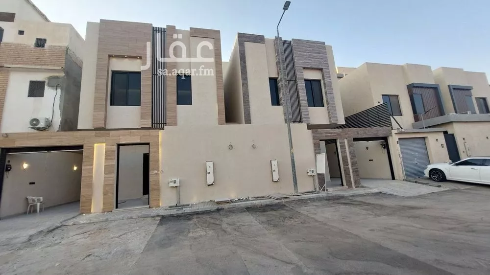 4 bedroom villa in Al Uraija Al Awsat, Riyadh 12