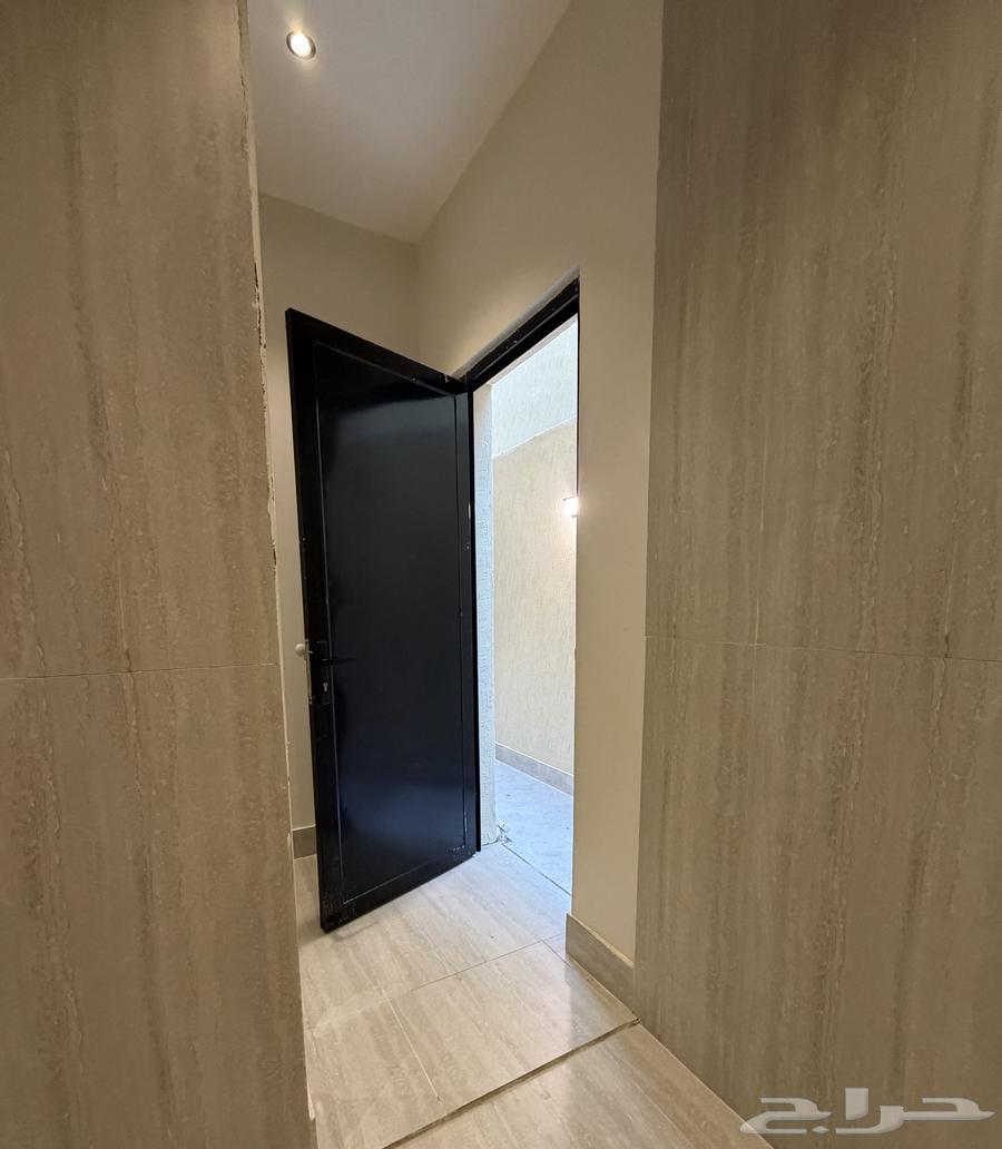 5 bedroom villa in Al Amwaj, Eastern Province 7