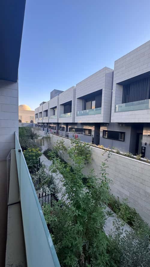 3 bedroom apartment in Al Narjis 2