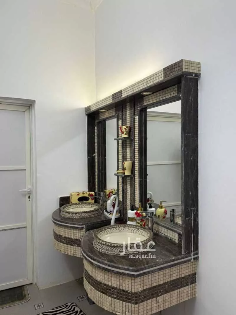 7 bedroom villa in An Nadhim, Riyadh 7