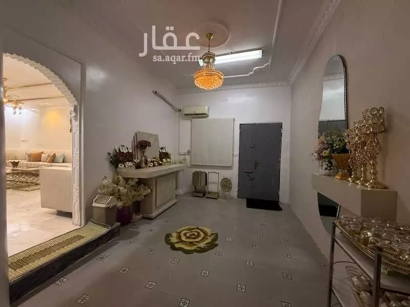 7 bedroom villa in An Nadhim, Riyadh 6