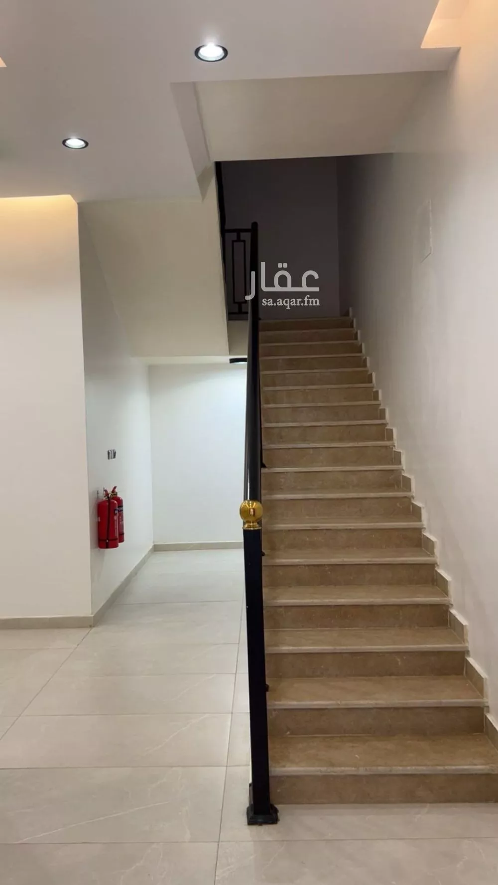 30 bedroom building in Tuwaiq, Riyadh 9