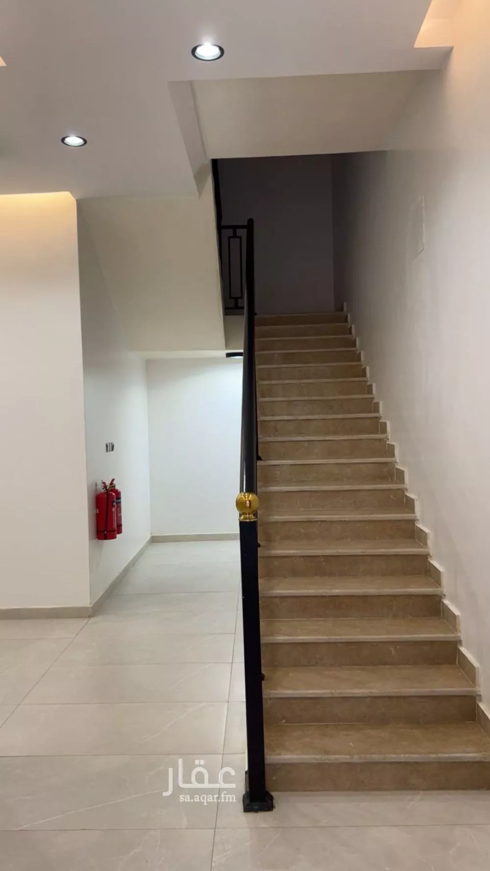 30 bedroom building in Tuwaiq, Riyadh 9