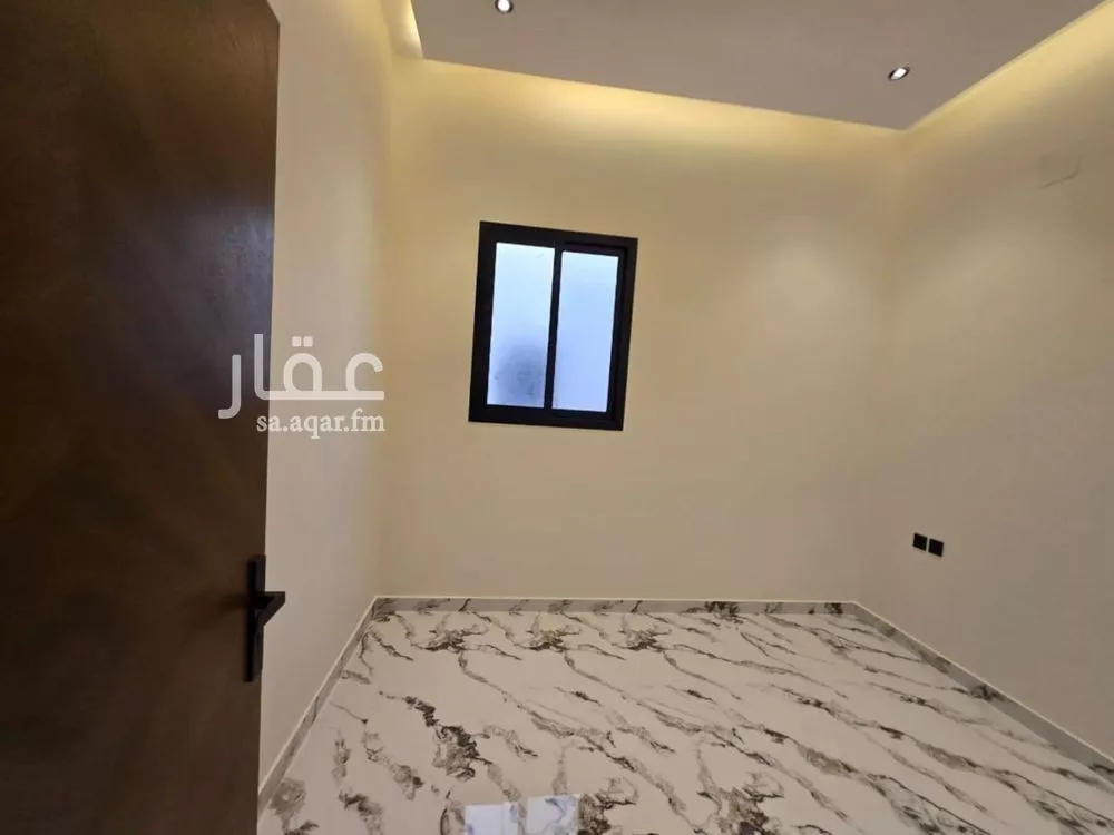 دور 5 غرف في بدر 6