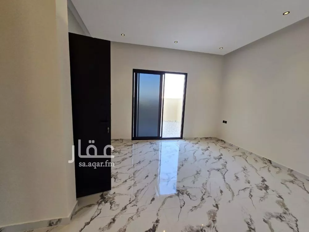 دور 5 غرف في بدر 8