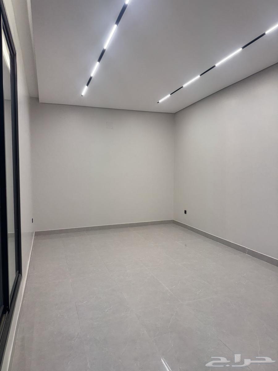 6 bedroom villa in Al Bayan, Riyadh 8