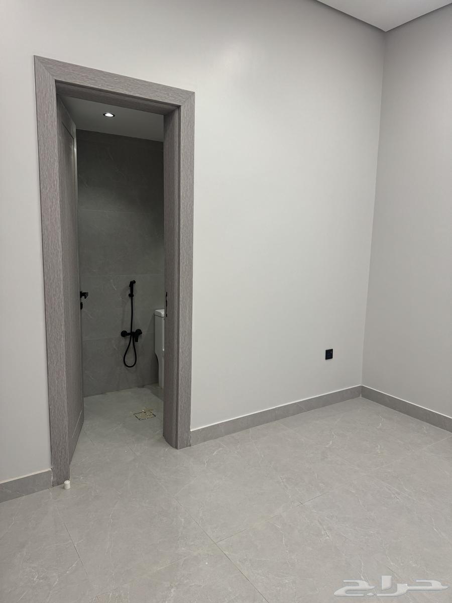 6 bedroom villa in Al Bayan, Riyadh 24