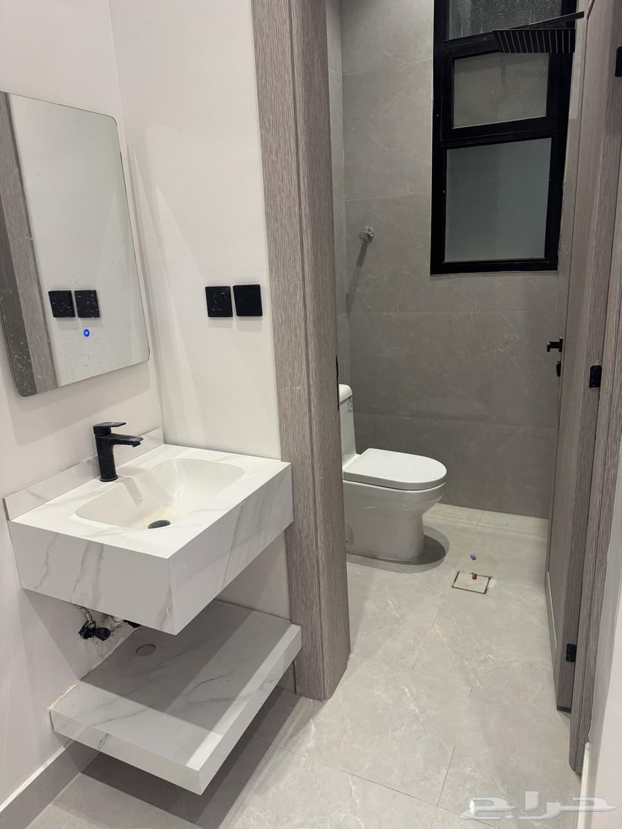 6 bedroom villa in Al Bayan, Riyadh 14