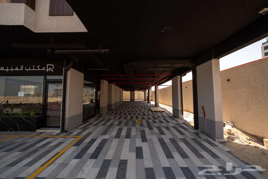 2 bedroom apartment in Al Hamra, Eastern Province 9