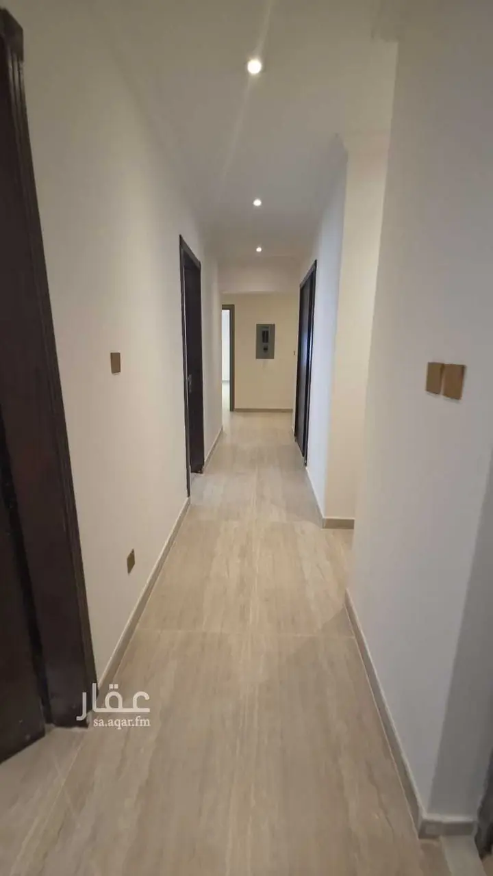 3 bedroom apartment in Hajar, Eastern Province 7