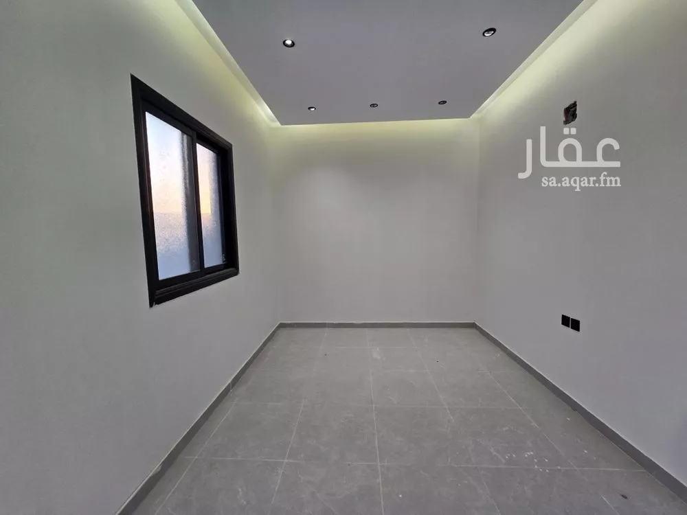 4 bedroom floor in Badr 2