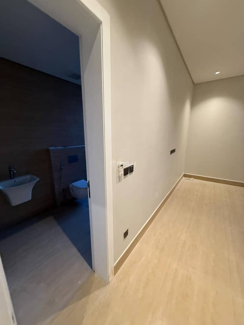 6 bedroom villa in Ar Rayan, Riyadh 9
