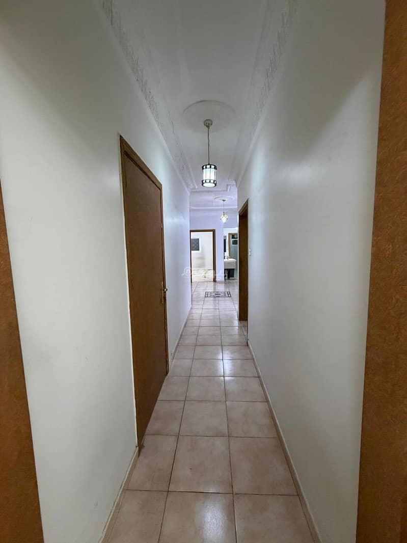 4 bedroom villa in Al Yarmouk, Riyadh 7