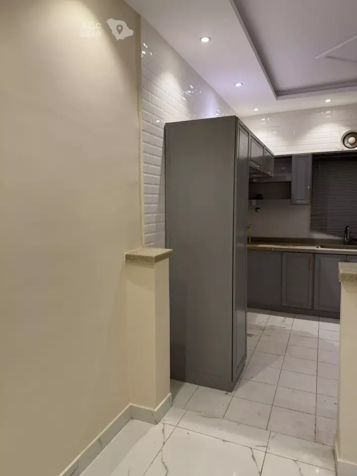 4 bedroom apartment in Taibah, Jeddah 5