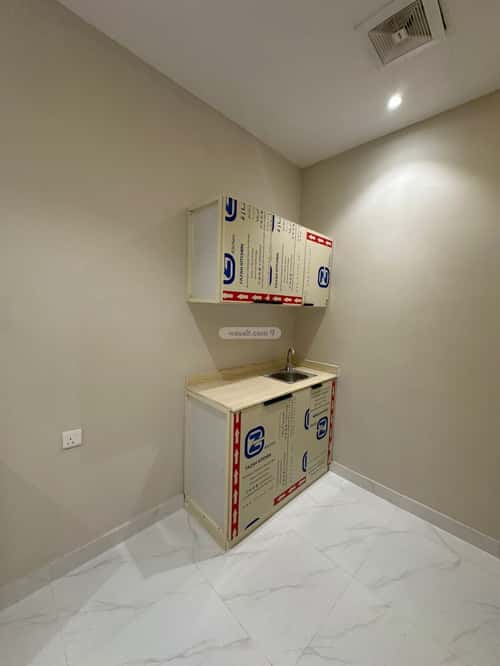 2 bedroom apartment in Dhahrat Laban 4