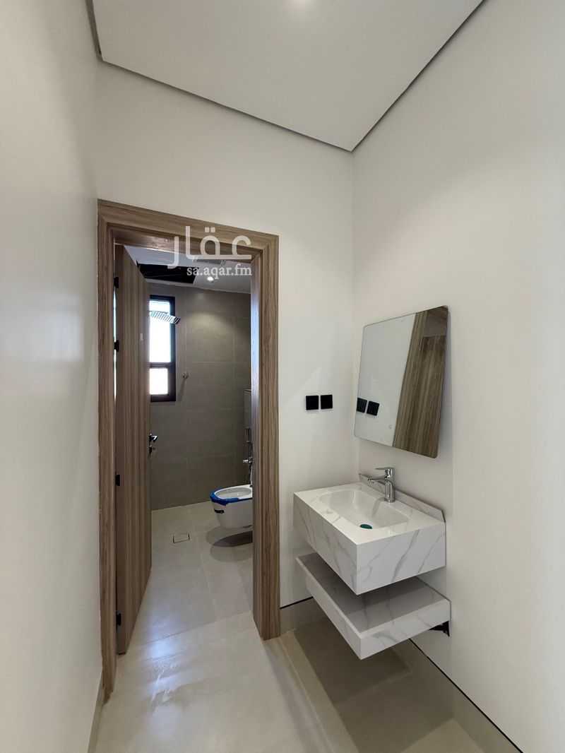 6 bedroom floor in Qurtubah 11