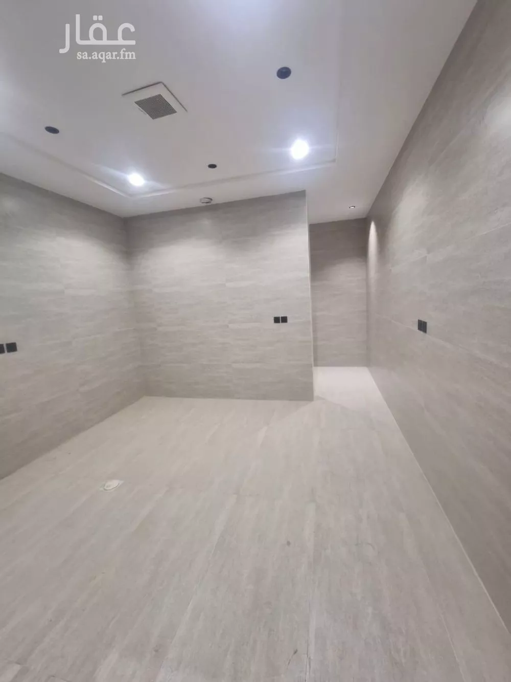 3 bedroom floor in Dahiat Namar 6