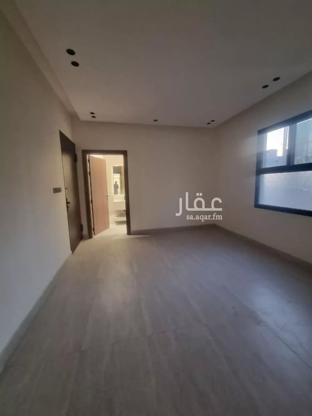 3 bedroom floor in Dahiat Namar 8