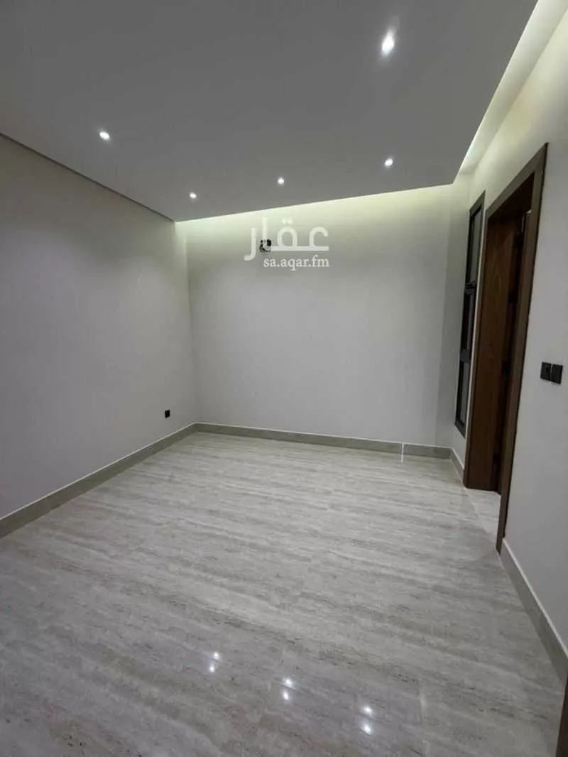 4 bedroom floor in Al Rimal 2