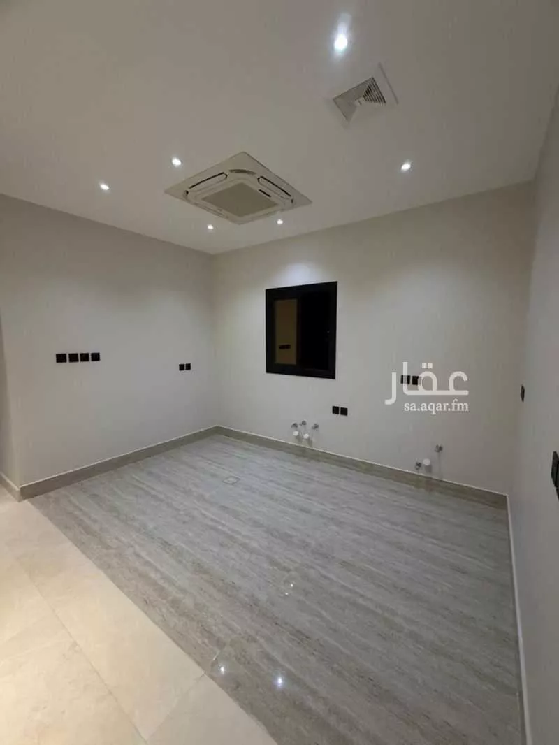 4 bedroom floor in Al Rimal 11