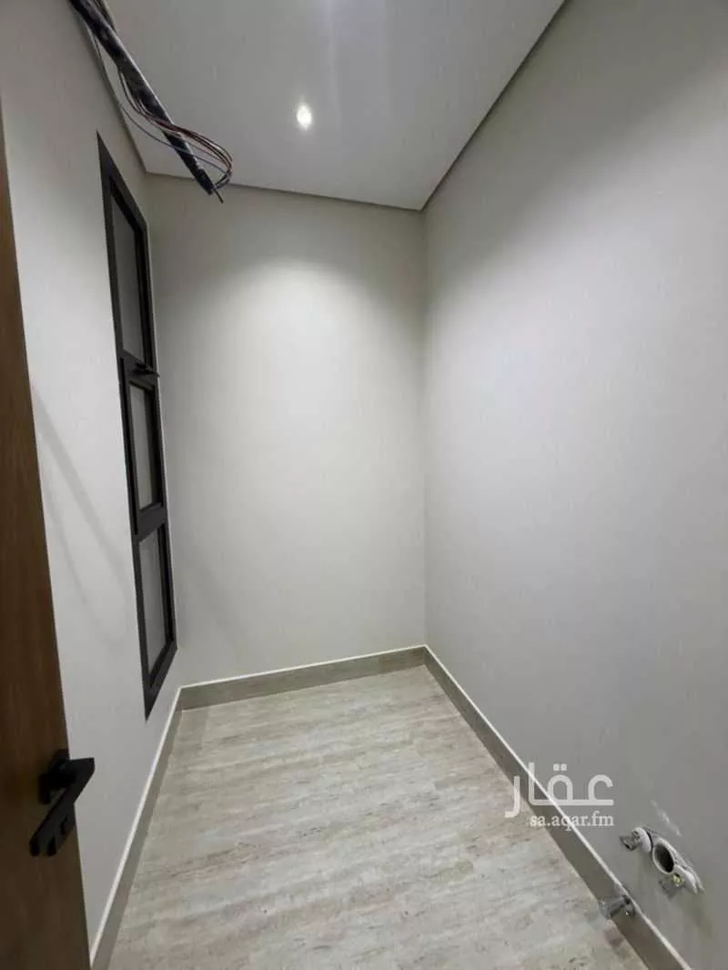 4 bedroom floor in Al Rimal 7