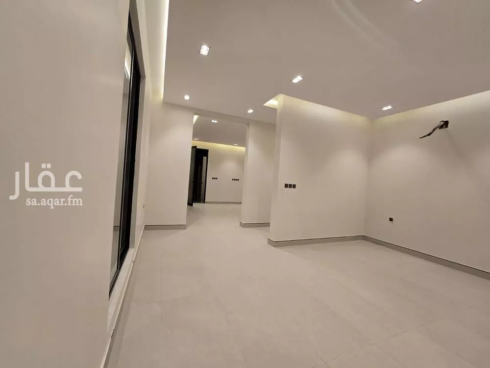 4 bedroom floor in Al Rimal 5