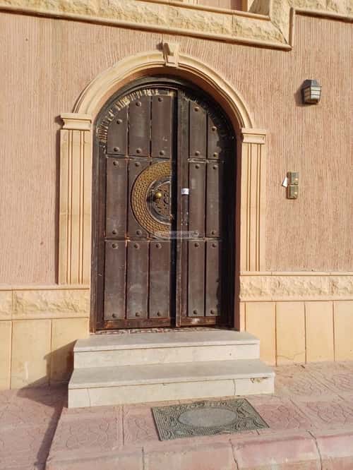 4 bedroom floor in As Saadah 5