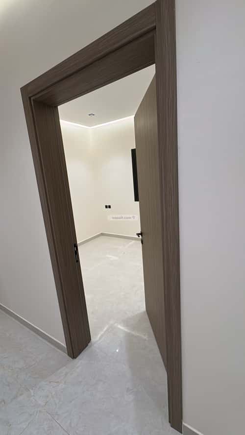 3 bedroom floor in Uraidh 2