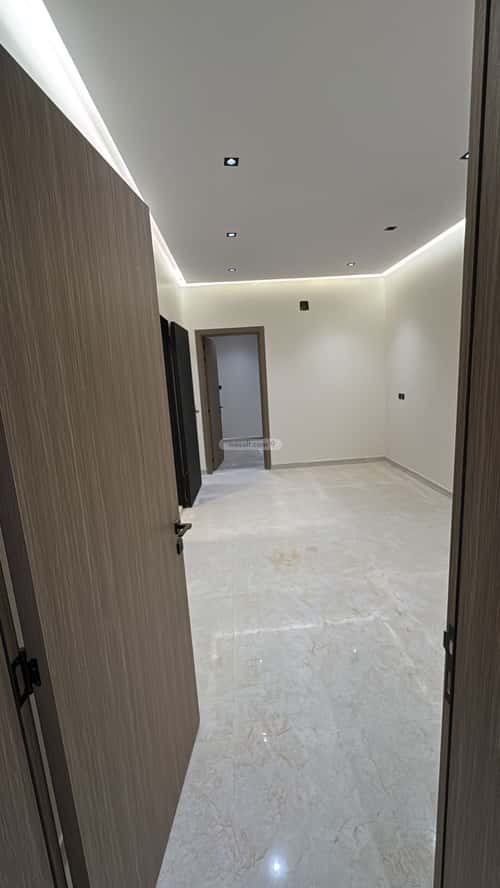 3 bedroom floor in Uraidh 3