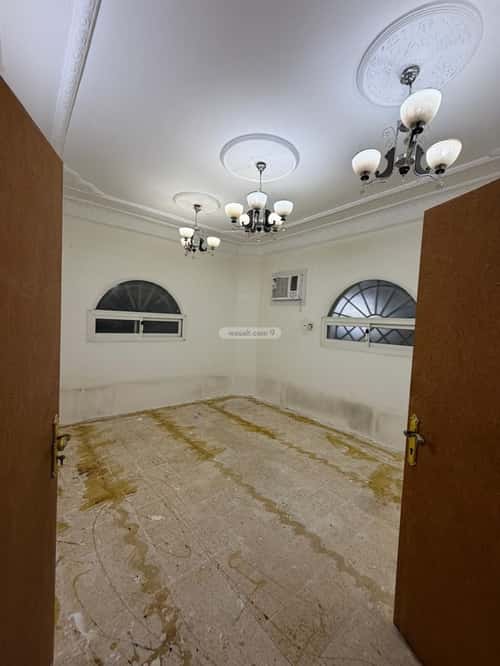 5 bedroom villa in Al Yarmouk, Riyadh 14