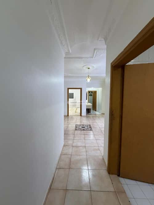 5 bedroom villa in Al Yarmouk, Riyadh 5