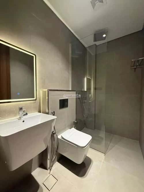 4 bedroom apartment in Al Hizam Al Thahabi, Eastern Province 6