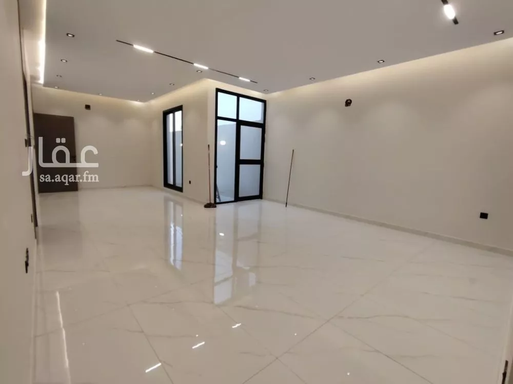 دور 7 غرف في عكاظ 6