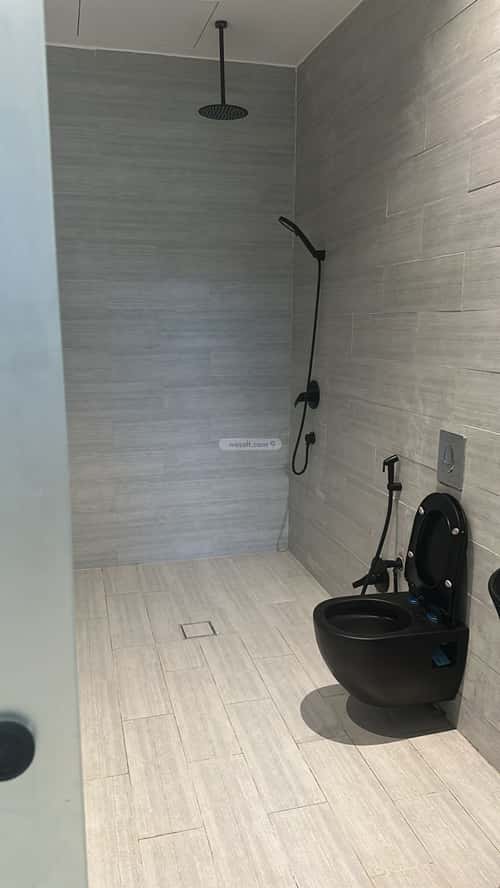 3 bedroom apartment in Al Rawdah 1