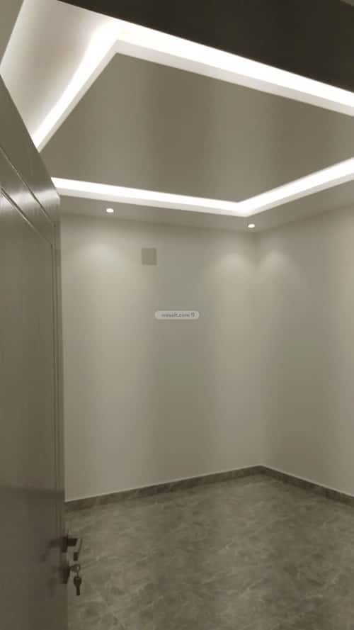 8 bedroom floor in Al Rimal 3