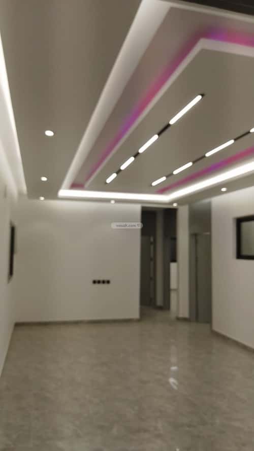 8 bedroom floor in Al Rimal 3