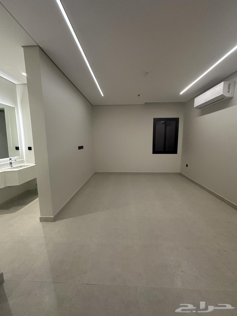 3 bedroom apartment in Al Jawharah, Eastern Province 3