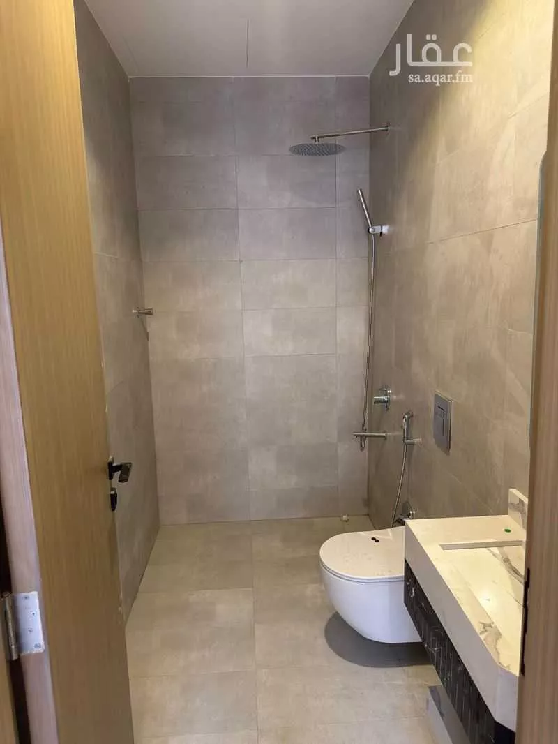 4 bedroom apartment in Al Rawabi, Riyadh 9
