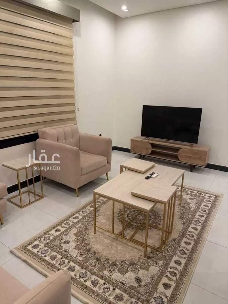 3 bedroom apartment in Al Gharra, Madinah 4