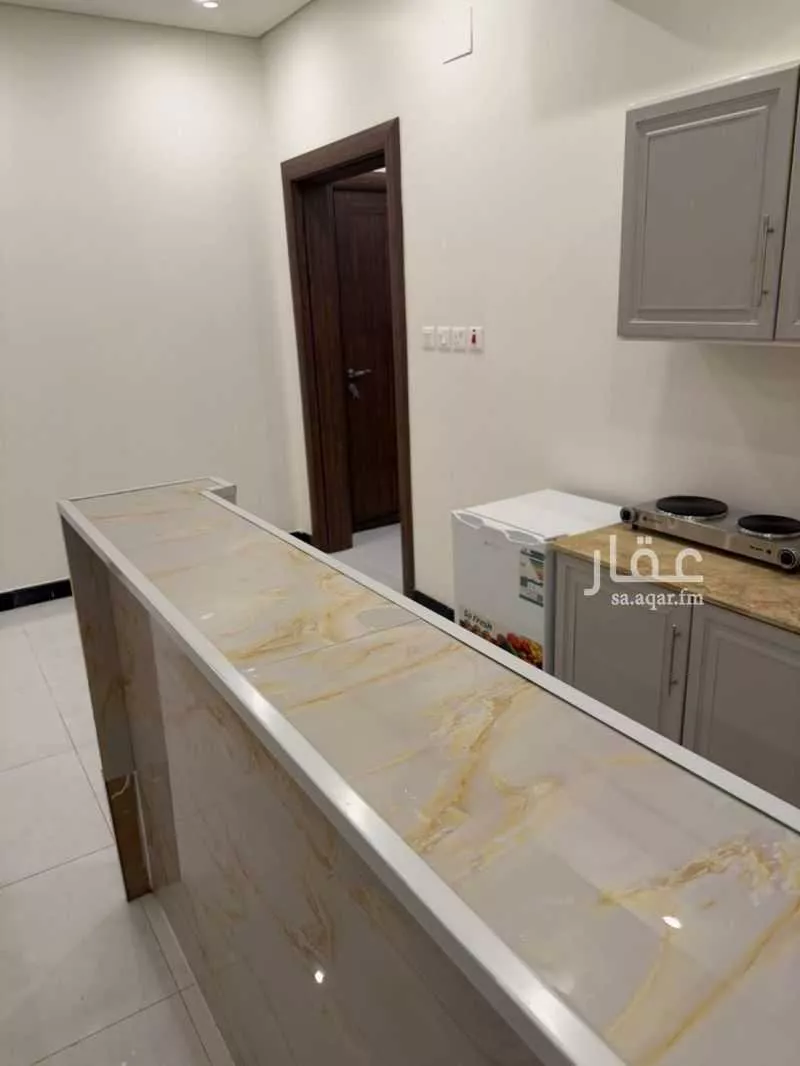 3 bedroom apartment in Al Gharra, Madinah 5