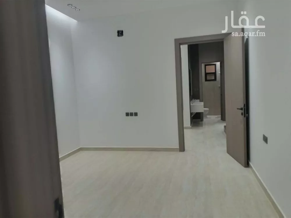 فيلا 4 غرف في الجنادرية، الرياض 2