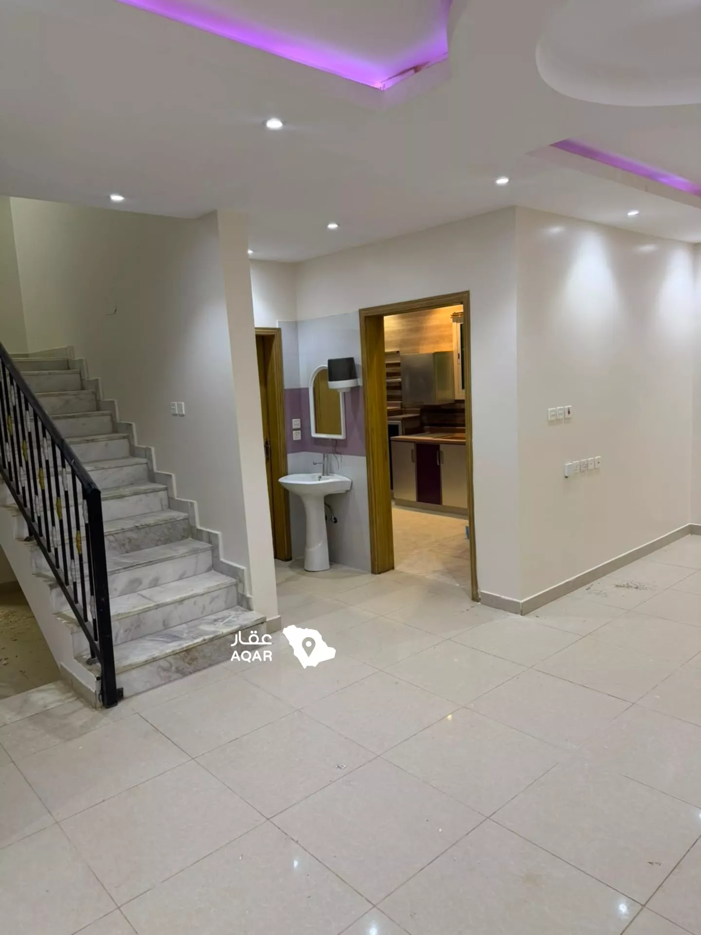 3 bedroom villa in Dhahrat Laban, Riyadh 6