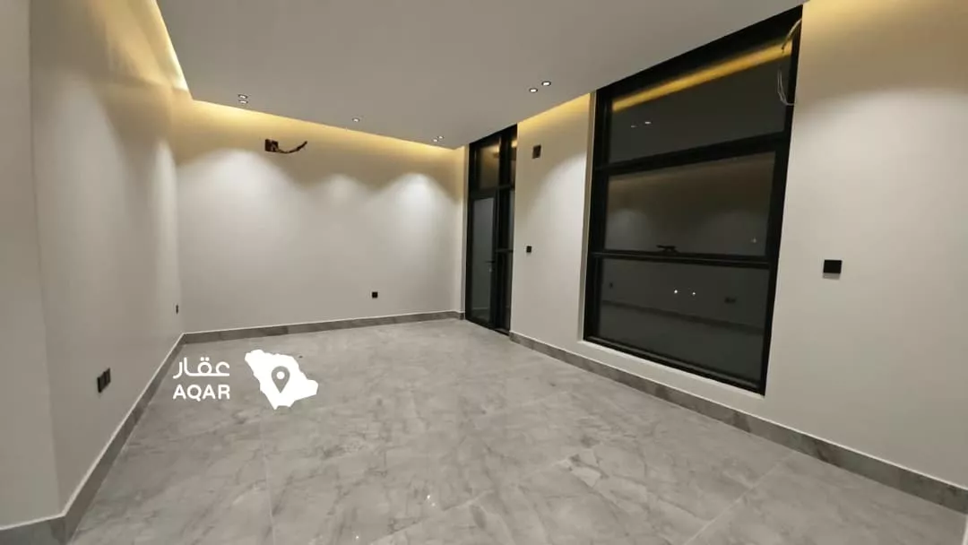5 bedroom villa in King Faisal, Riyadh 11