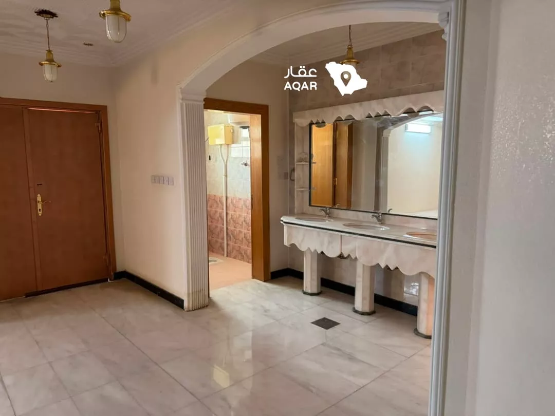 5 bedroom villa in Al Jazirah, Riyadh 7