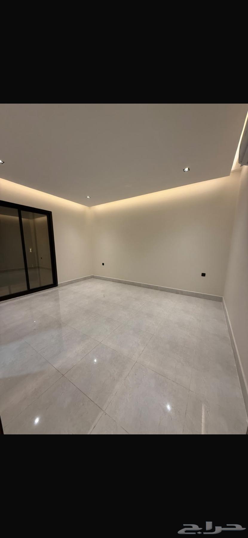 3 bedroom apartment in Al Hamra, Eastern Province 3