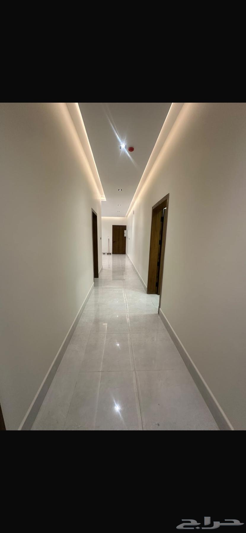 3 bedroom apartment in Al Hamra, Eastern Province 4