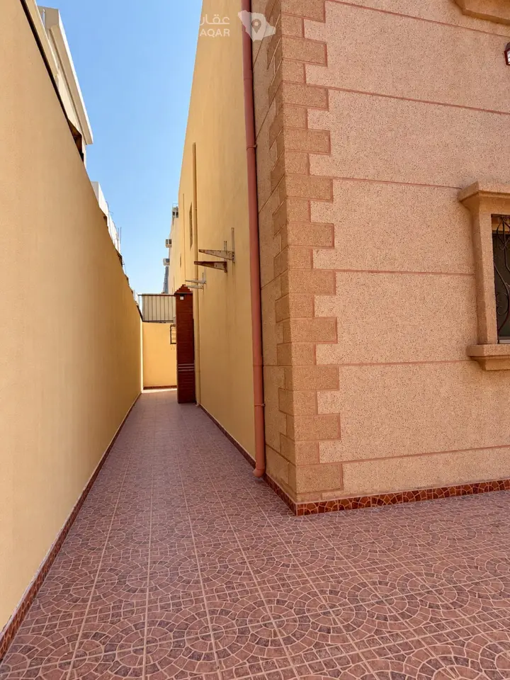 5 bedroom villa in Taibah, Eastern Province 5
